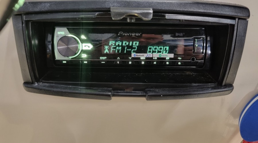 Rascala FM 15 met 40pk 4-takt EFI en trailer (zéér netjes!)