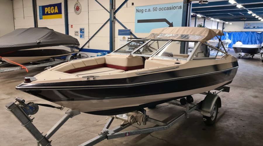 Maxum 1600 Bowrider