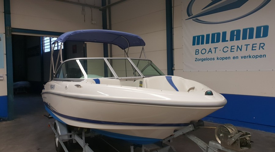 Maxum 1800 MX Bowrider