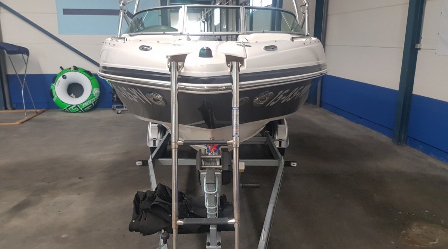 Rinker 226 Captiva R1