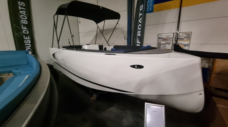 Luxury Tender 60 (NIEUW) met Honda BF60