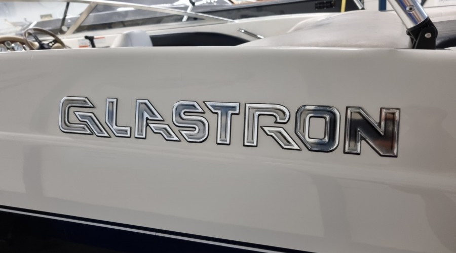 Glastron GT225